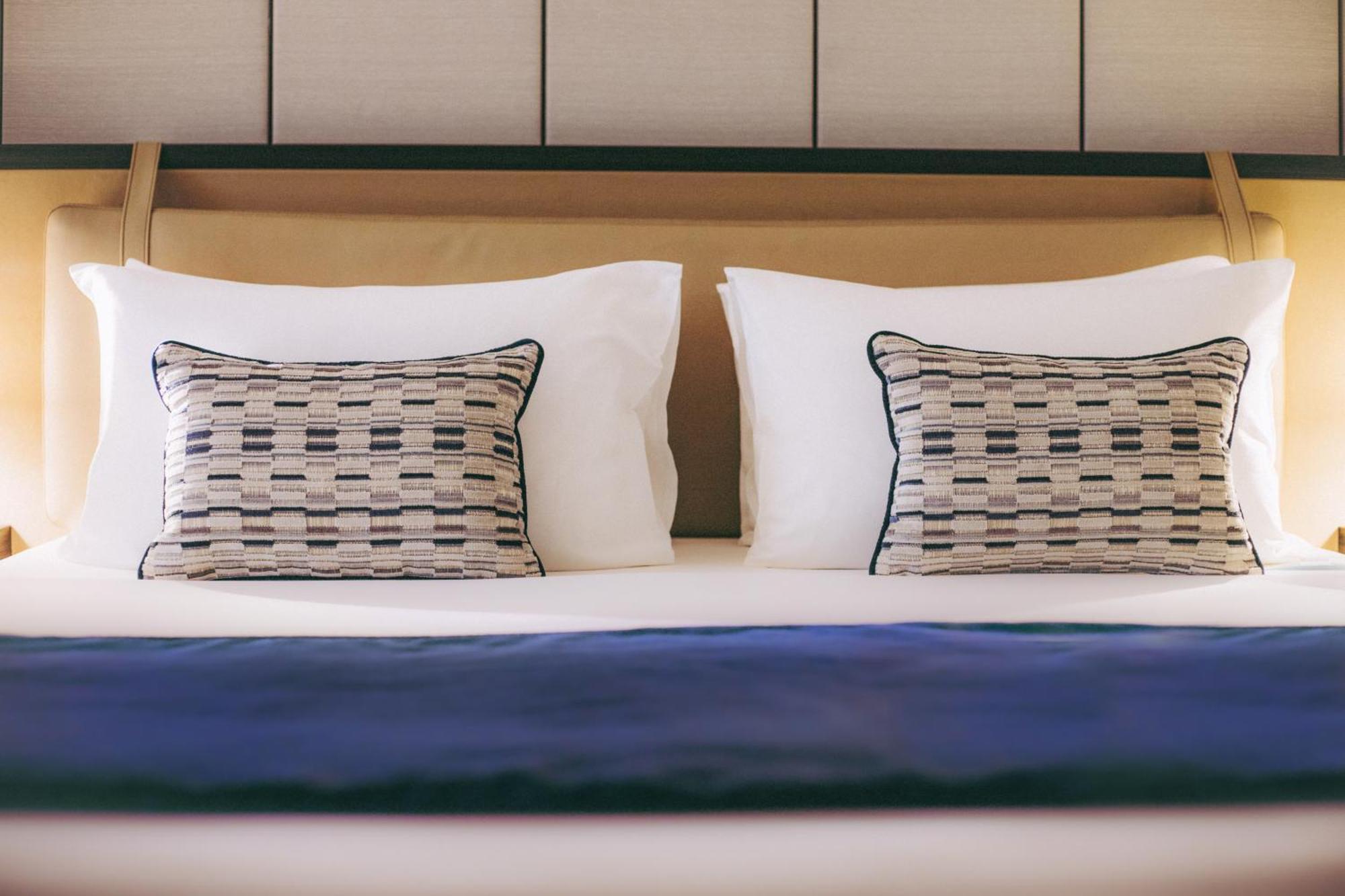 Otel Crowne Plaza By Ihg 4*