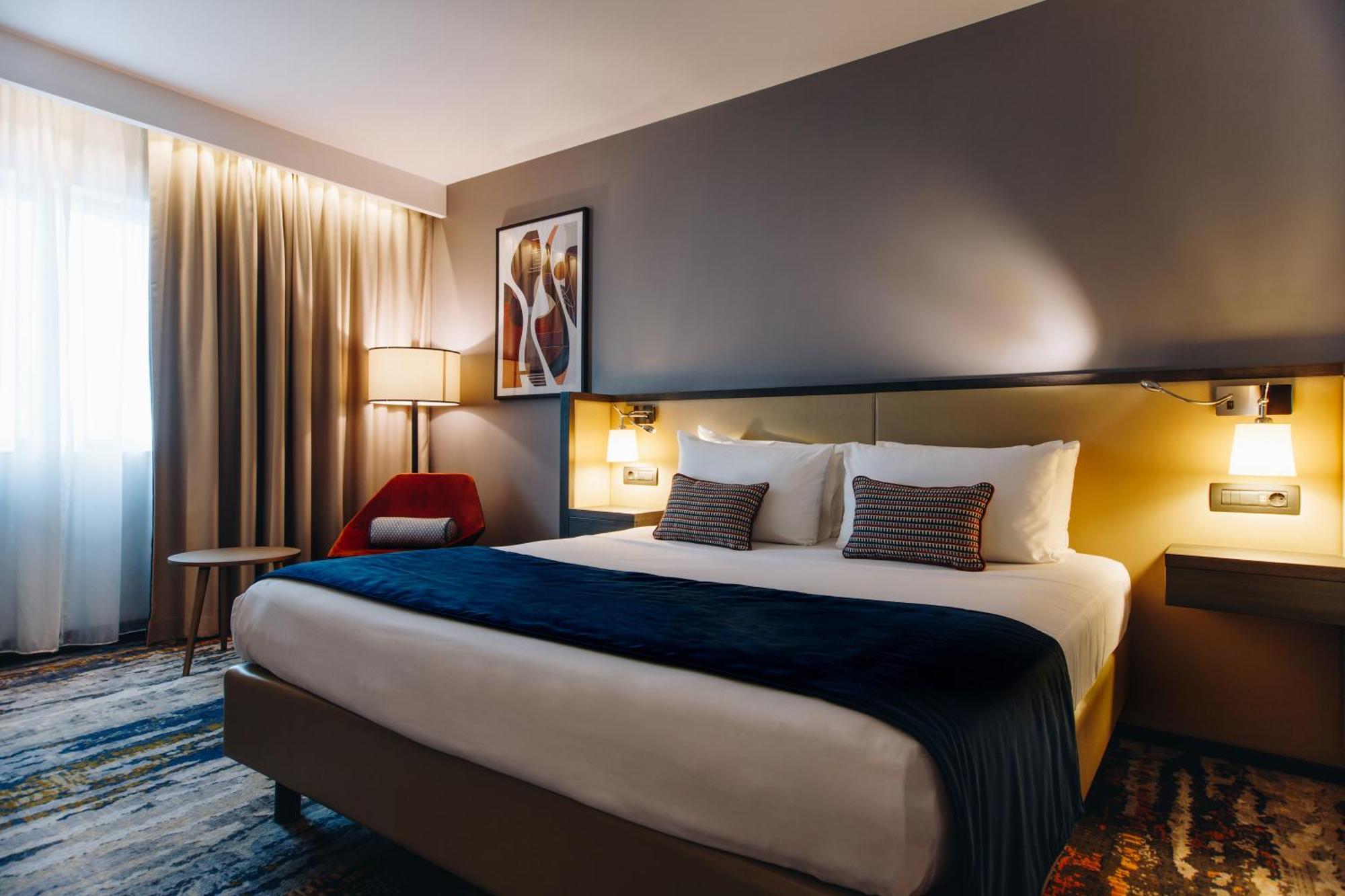 Hotel Crowne Plaza By Ihg 4*